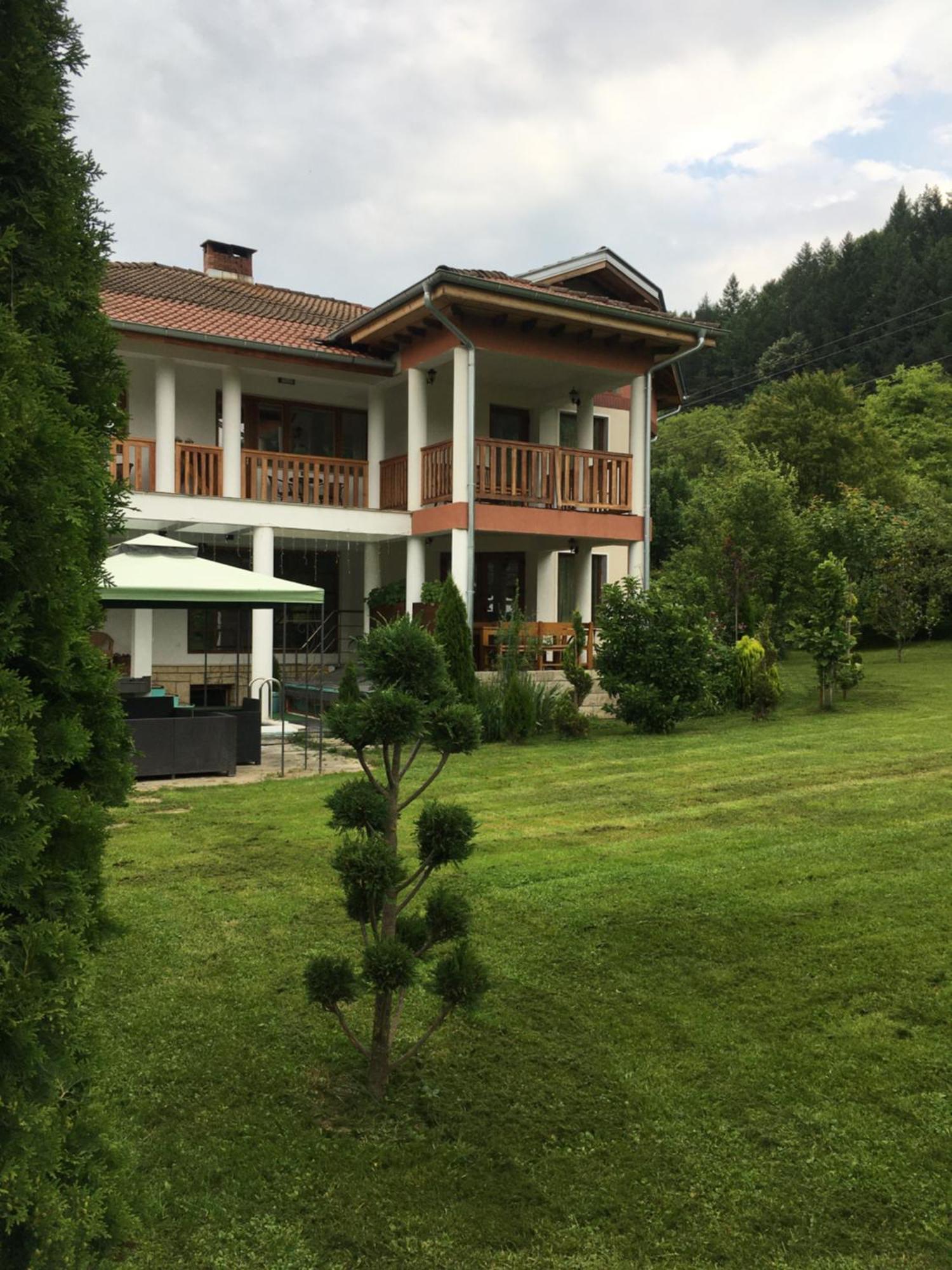 Guest House Rest Cherni Osum Εξωτερικό φωτογραφία